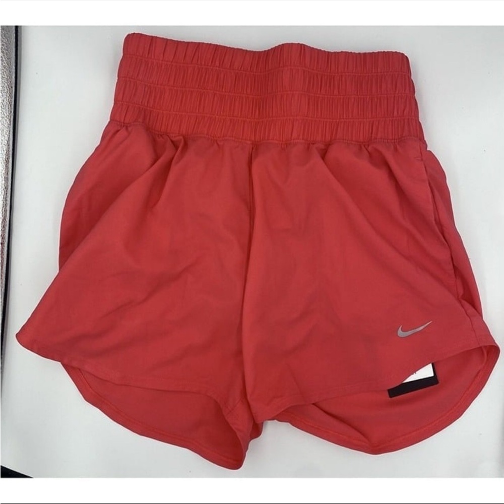 Nike One Women’s Dri-Fit Ultra High Waisted 3” Brief Lined Shorts Pink L New